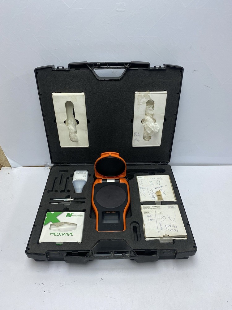 Elcometer E130-SSP /SPC Salt Contamination Meter  Version 2.00 With Case