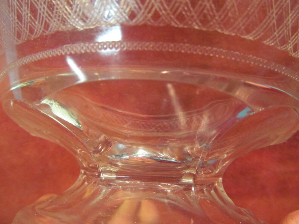 6" EAPG ETCHED BOWL WITH SINE WAVE PATTERNS