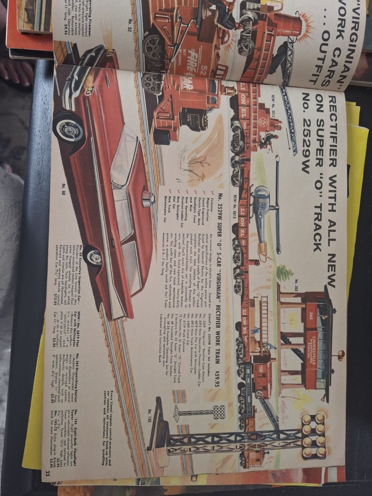 Vintage HO . Train Sets In Original Boxes Extra Tracks,universal Power Master.