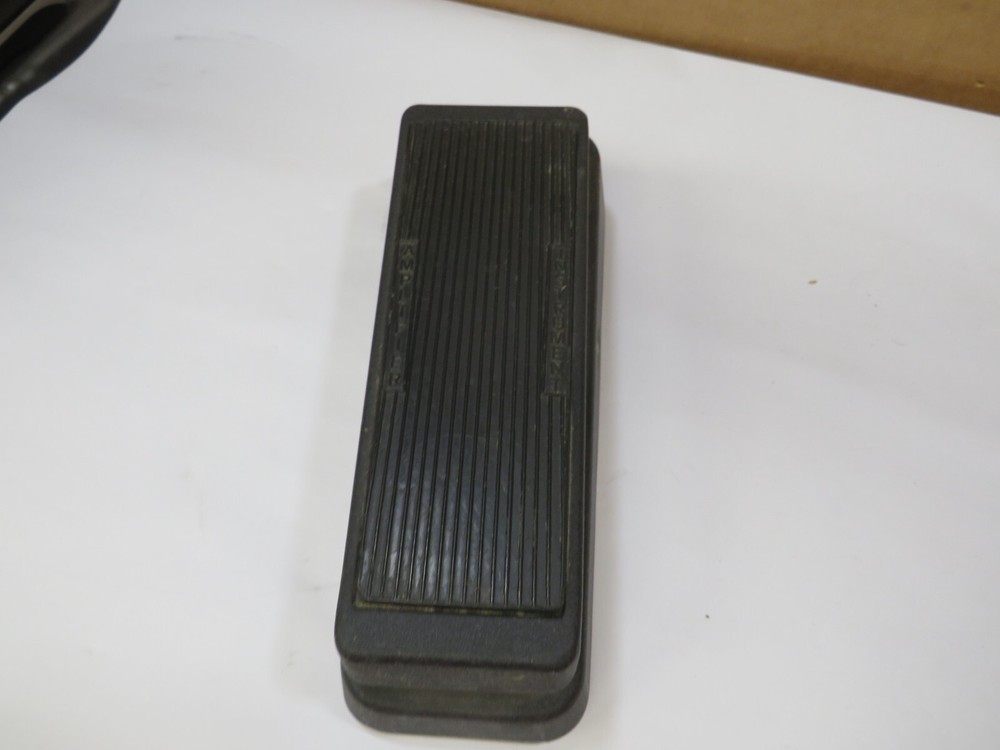 cry baby gcb-95 tested working