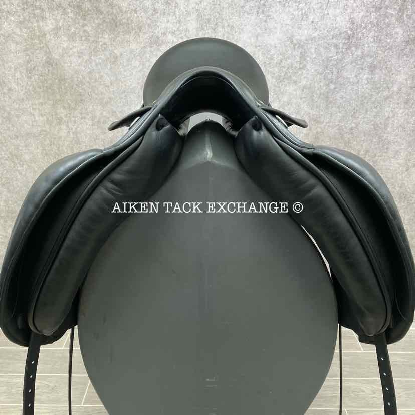 2000 Prestige Dressage 2000 Saddle, 18" Seat, 33 Tree - MW (Read Description)