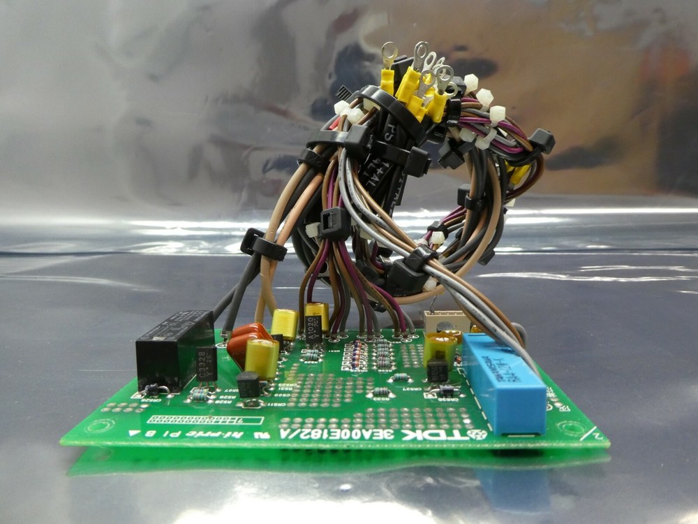 TDK 3EA00E182/A Interface Relay Board PCB hi-pric with Cables Used Working