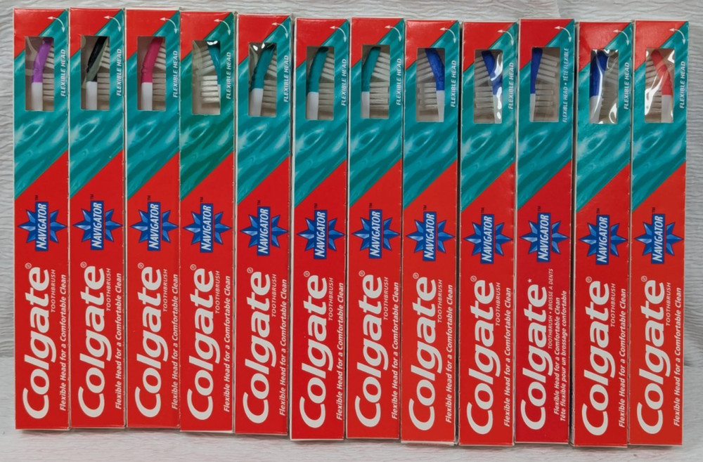 Colgate Navigator (Discontinued) - Flexible Head - Toothbrush - Soft - 12 Pack