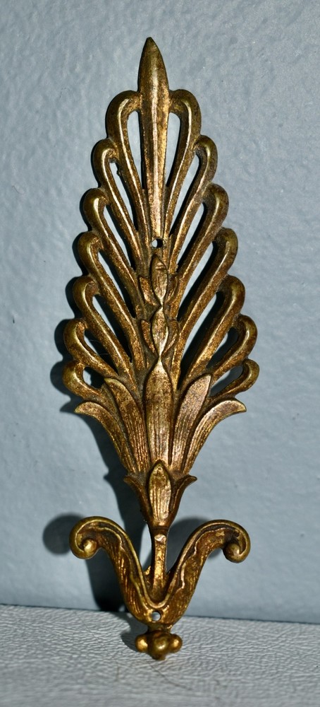 Antique Decorative French Style Brass Ormolu Leaf Design