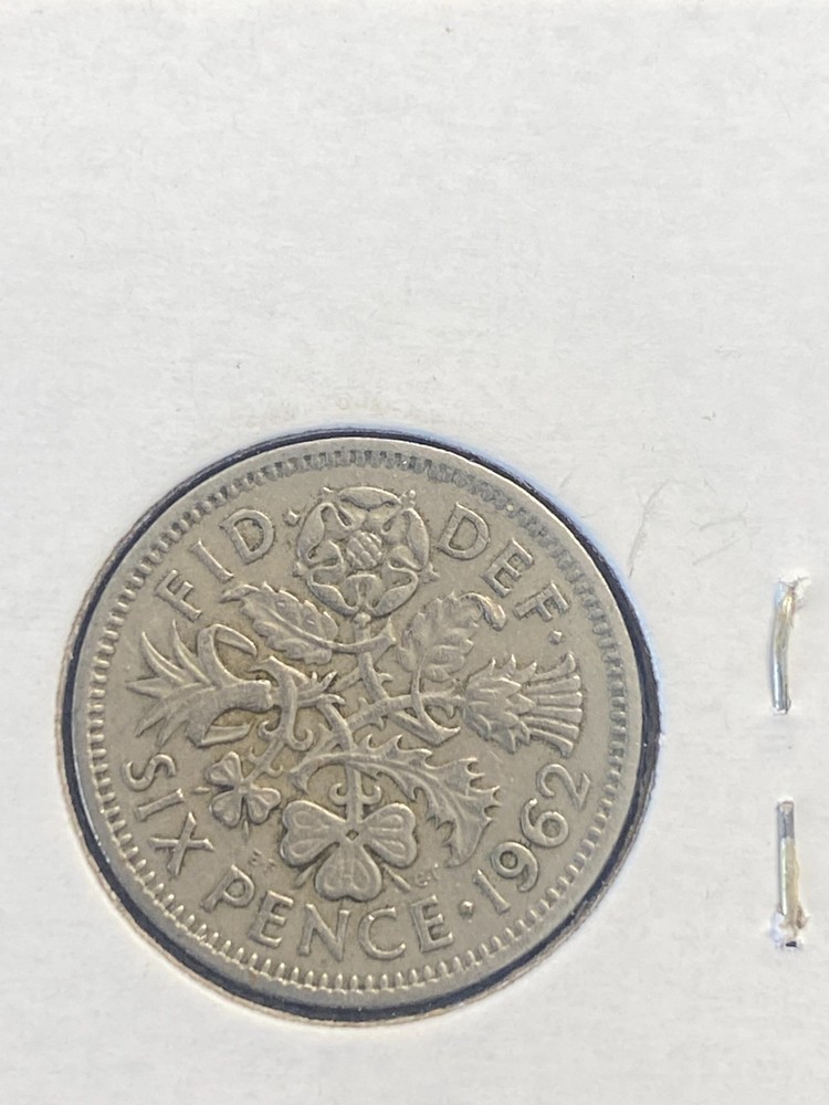 STORAGE UNIT FIND 1962 British Six Pence