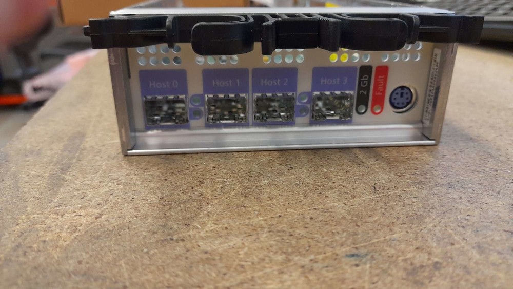 Storage array controller module Dell Compellent RS-LRC-FC-SBD-4-COMP 40CTP