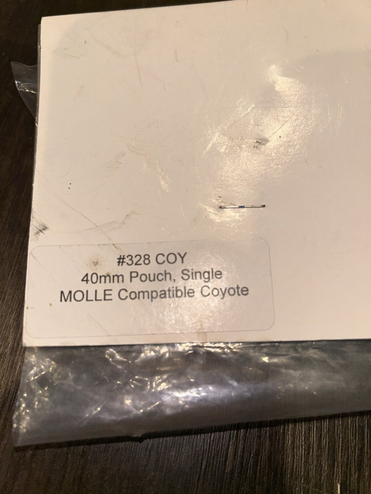 USMC Single MOLLE 40MM / 9MM Pouch Coyote