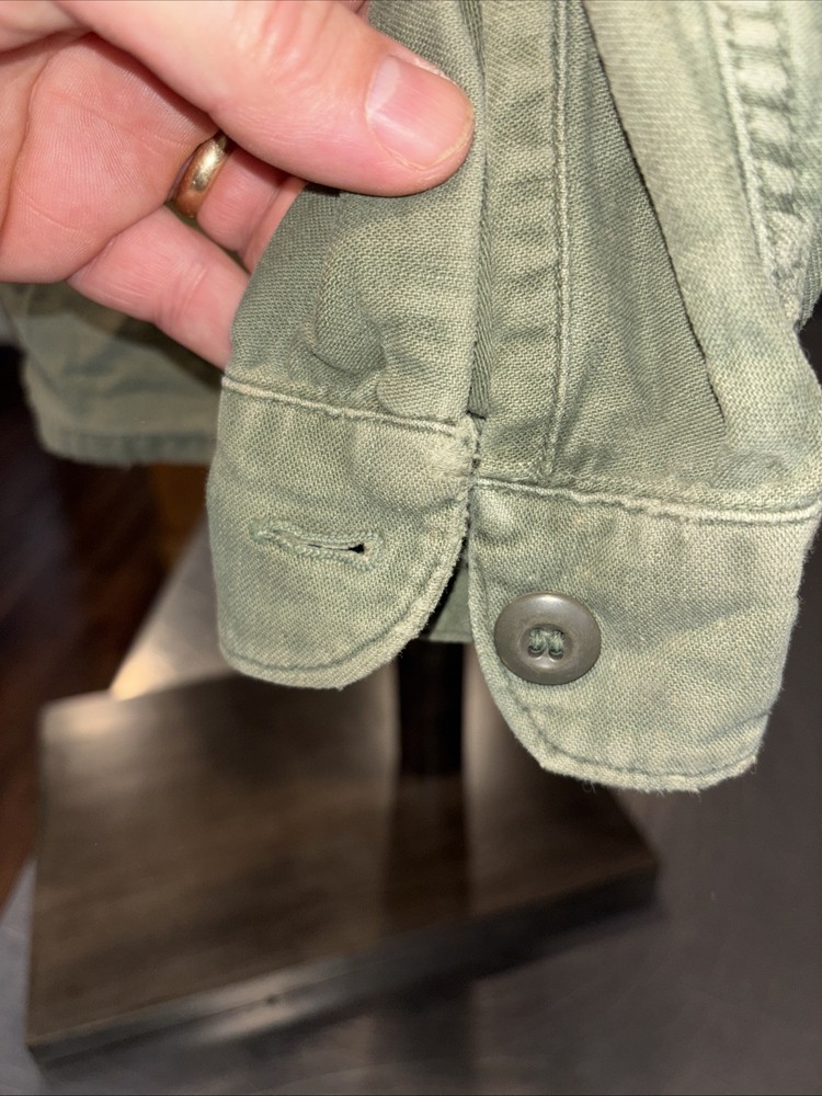 1970's U.S. Air Force Green Utility Shirt Medium