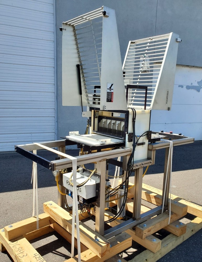 FoodTools CS-10AF Slicer Cake and Bar Slicer