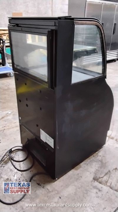 Structural Concepts HMBC2 27" refrigerated Dual Service Merchandiser