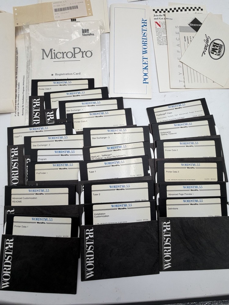 Wordstar 5.5 MicroPro Software 21 5.25” Disks & Documentation Vintage