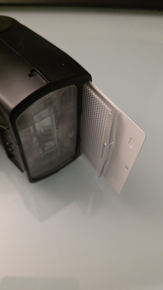 Nikon SB-700 Speedlight Flash