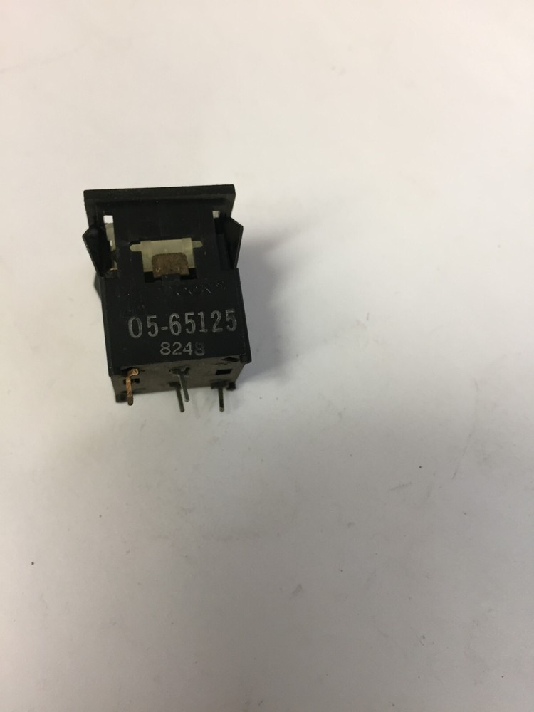 05-65125 ITW LICON SWITCH NEW