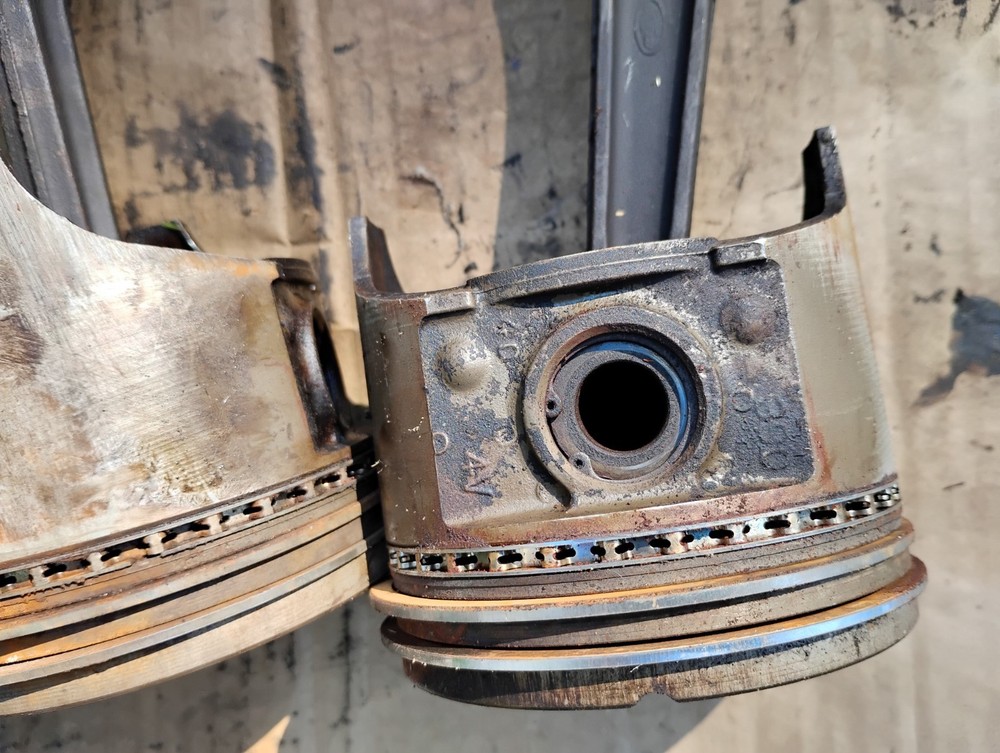 360 Piston And Rod 1968 Ford Standard