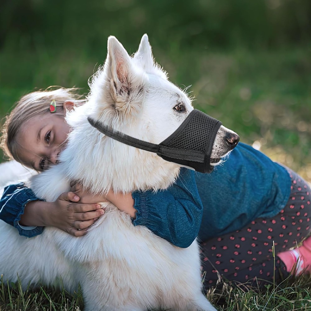 Adjustable Soft Nylon Muzzle for Dogs - Breathable & Comfortable for All Sizes