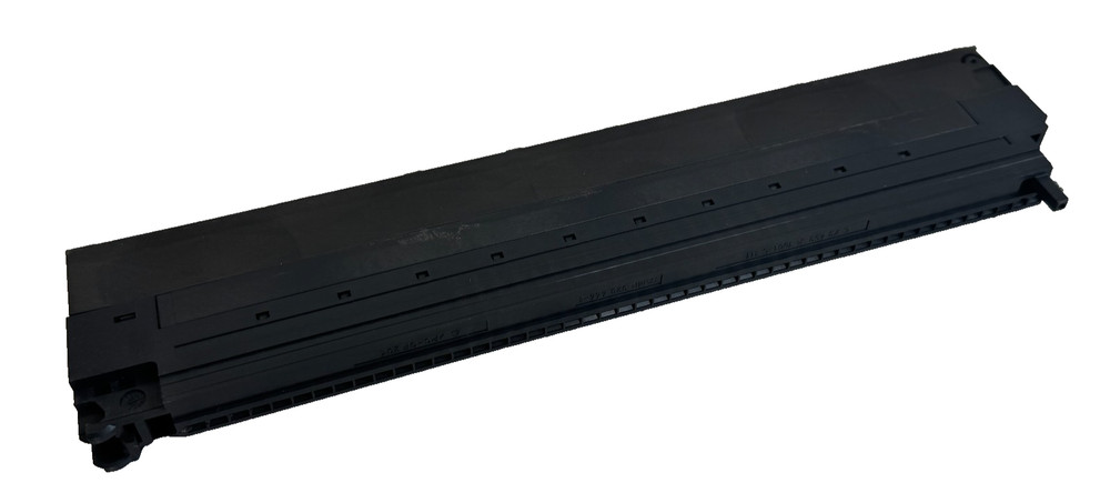 USED AMP 928 444-1 Connector Housing