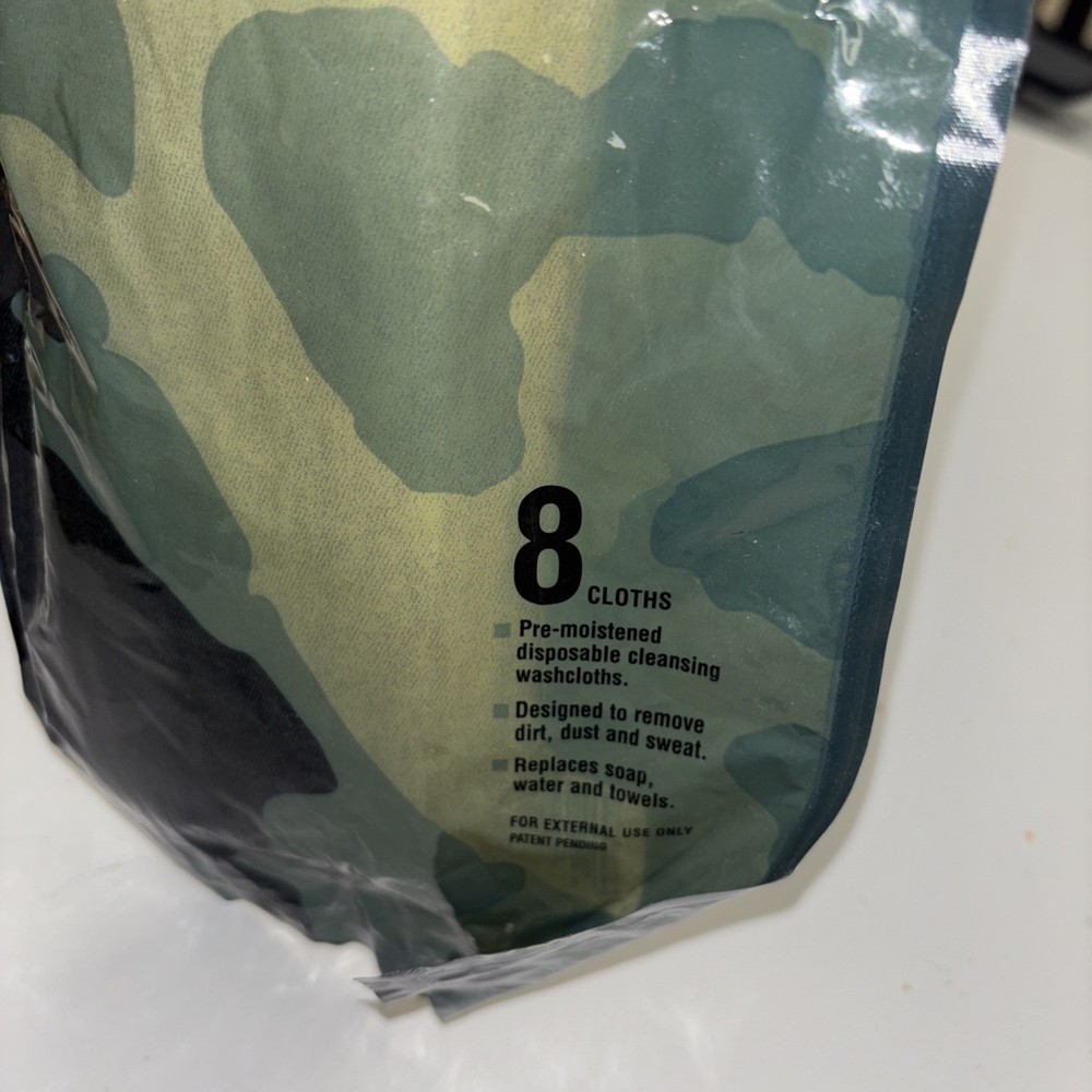 Field Bath- One step bathing system- 8 cloths - (23-817)