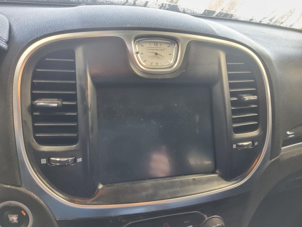 Chrysler 300 2016 Battery Tray 569245