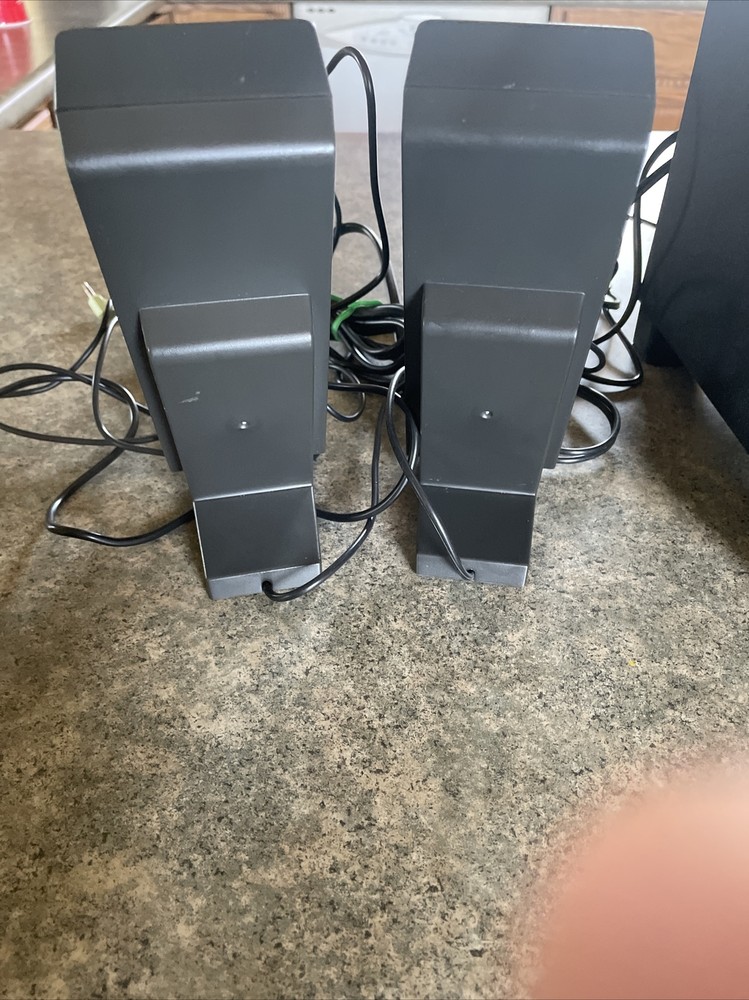 Logitech X -240 Computer 4 Piece Speaker System with Subwoofer Tested