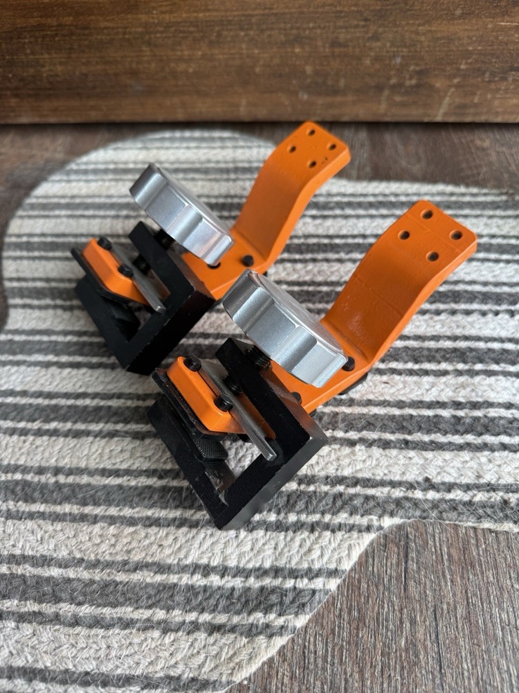 OMP Versa Cradle Standard Limb Vise Attachment Only