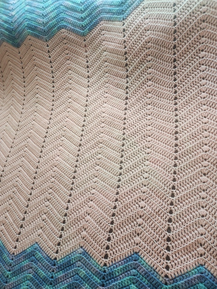 Zigzag Chevron Afghan Blanket Throw Hand Knitted Pink Blue
