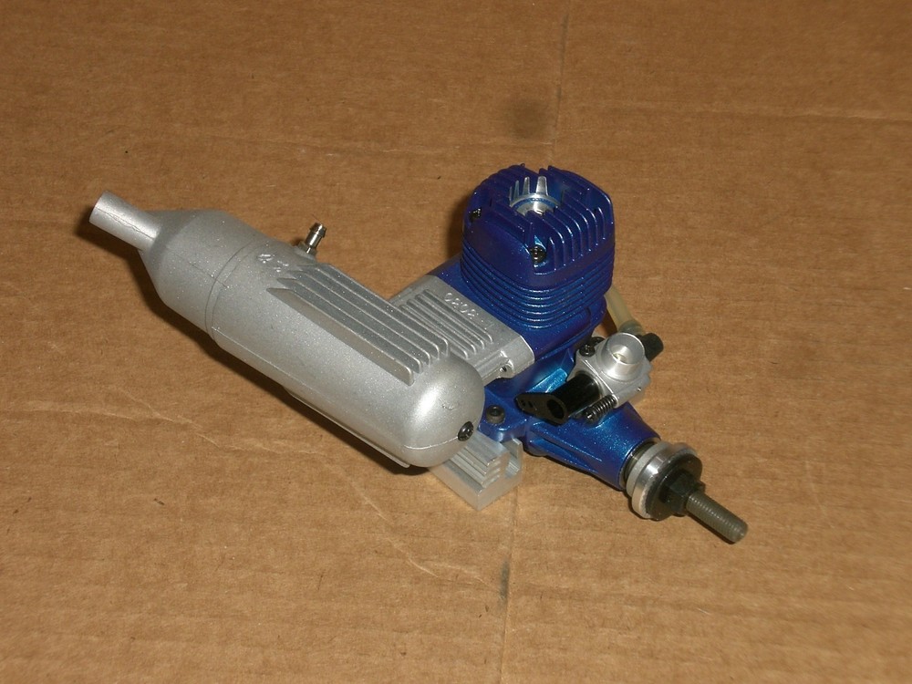 OS MAX 40 LA Model Airplane Engine Old Stock