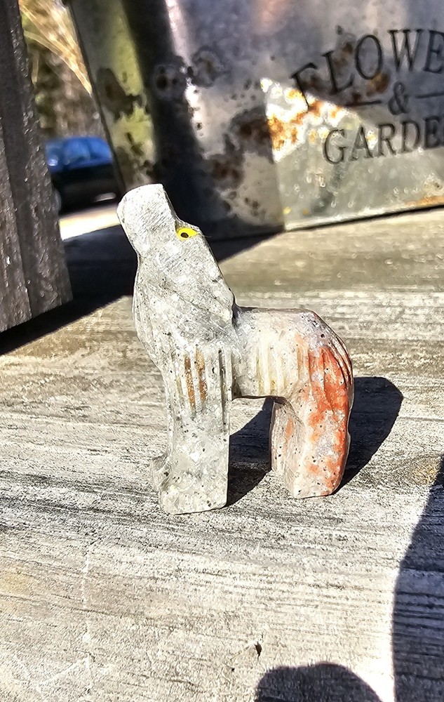 Agate Stone Wolf Small