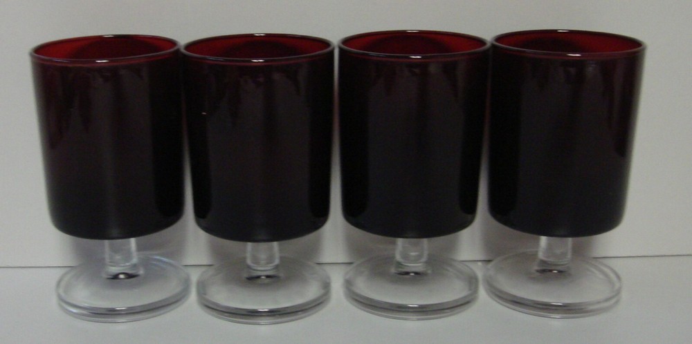 Cristal D' Arques CAVALIER (RUBY) Wine Glasses SET OF FOUR MINT IN BOX