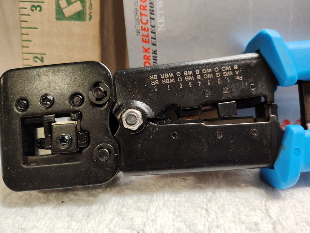 Unbranded - unused - Network Crimp Tool Pass Through Crimping Pliers