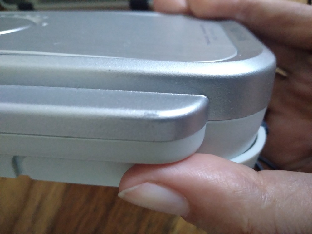 Philips Travel Speaker SBC BA300 Soft Case TESTED Grey