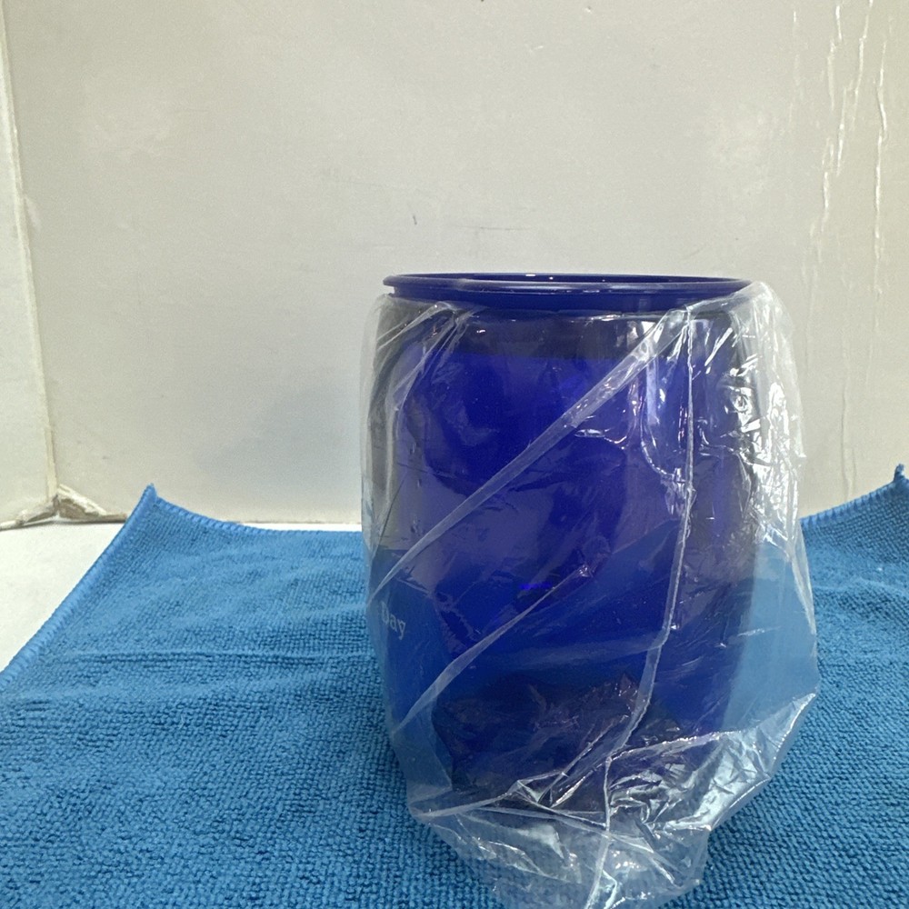 Hershey Heritage Day 2000 Hershey’s Chocolate Plastic Mug