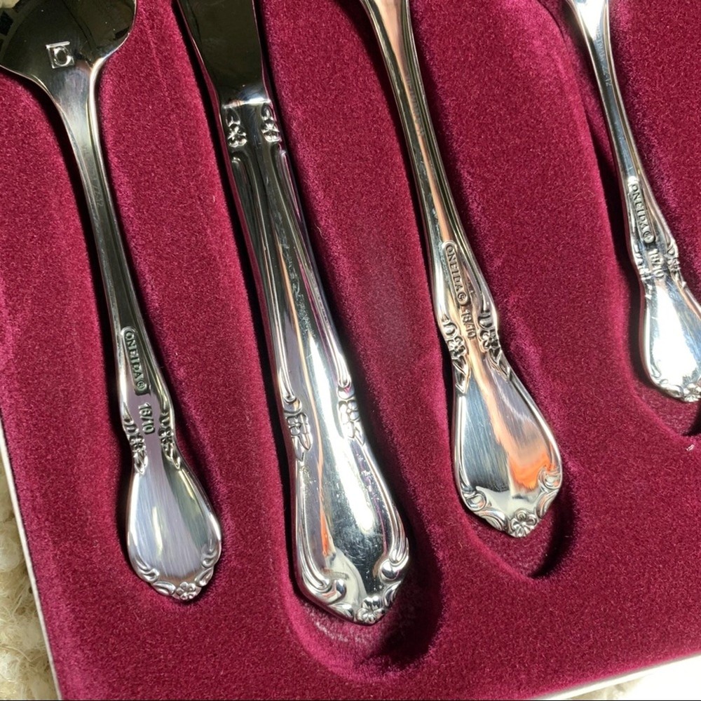Oneida 3615 Chateau 6 piece progress flatware set