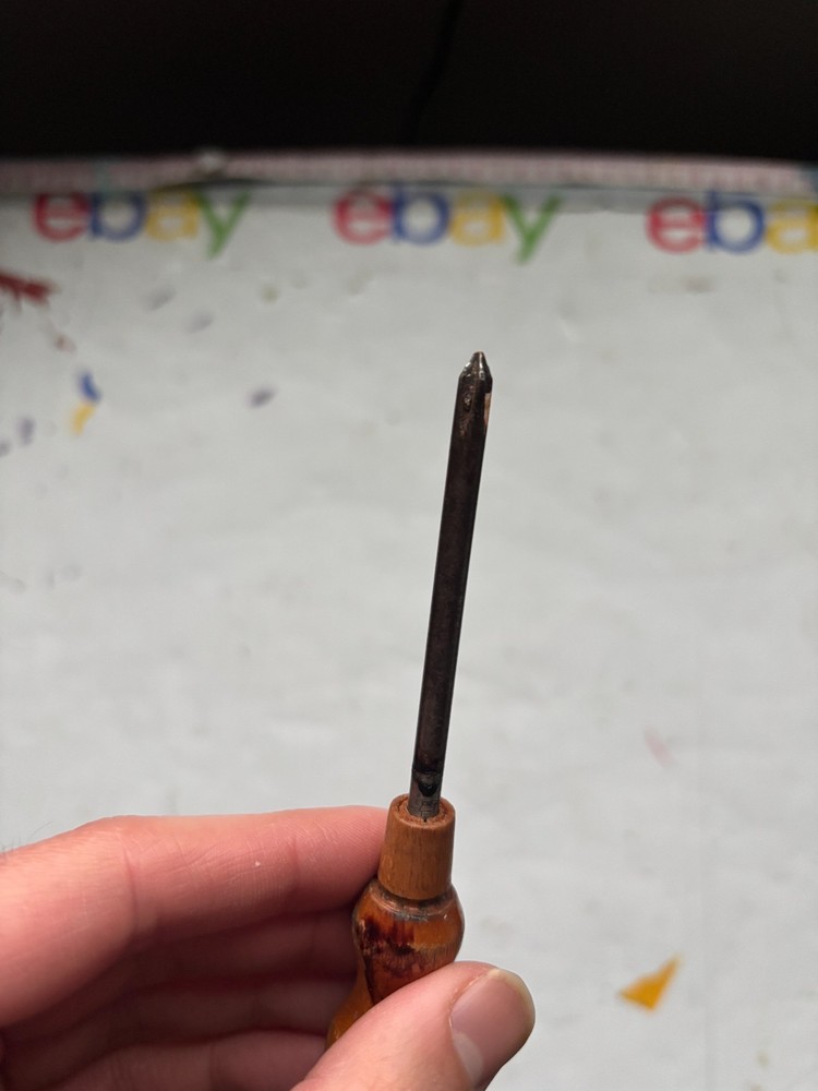 Older Wooden Handle Phillips Screwdriver Lic No. 1