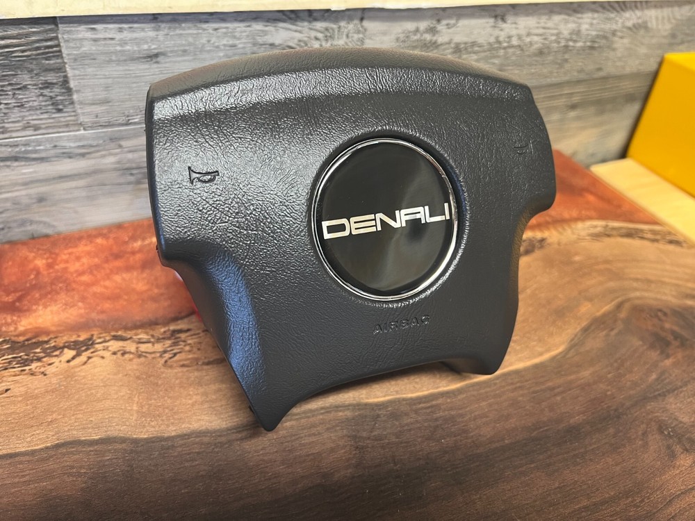 Denali Steering wheel emblem