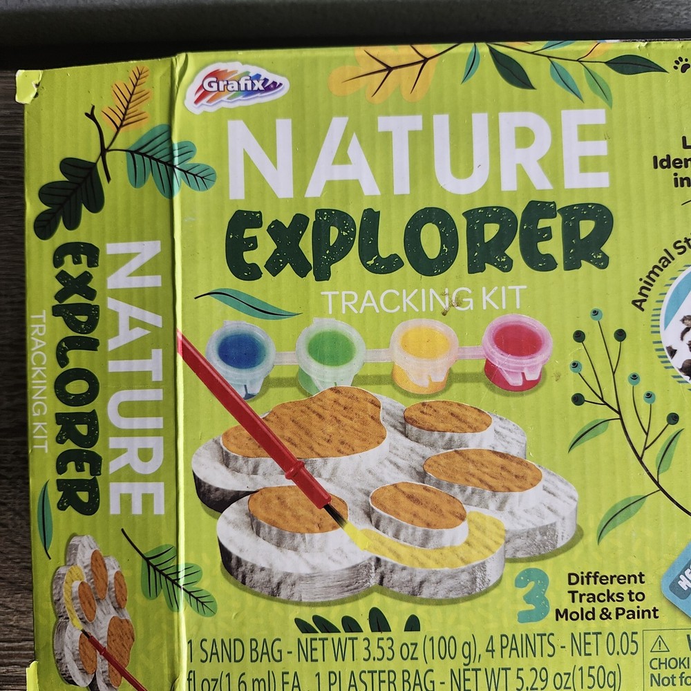 Grafix Nature Explorer Tracking Kit. For 6+. 3 Diff Tracks To Mold & Paint