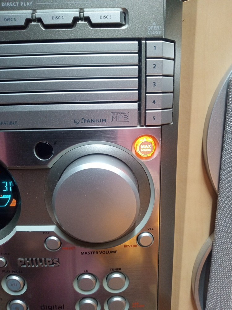 Philips MCM530/37 5 Disc CD Changer Micro Stereo System No Remote TESTED Workin