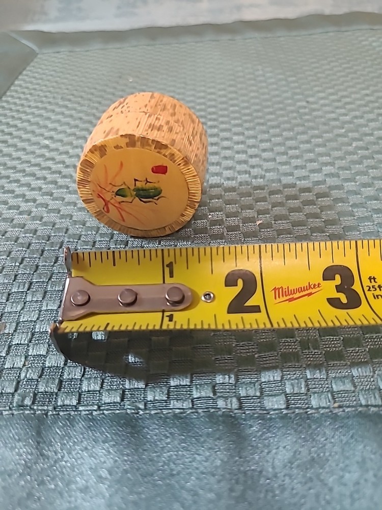 VINTAGE BAMBOO TRINKET CONTAINER THAT IS LINED