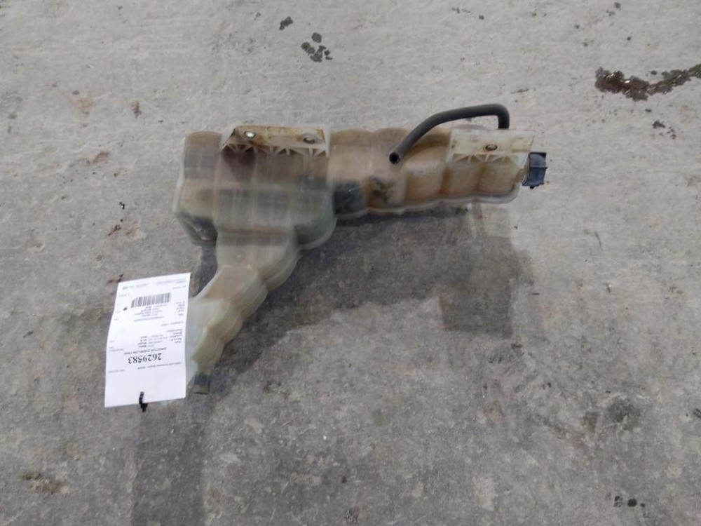 For 2016 PETERBILT 579 RADIATOR OVERFLOW TANK , MN