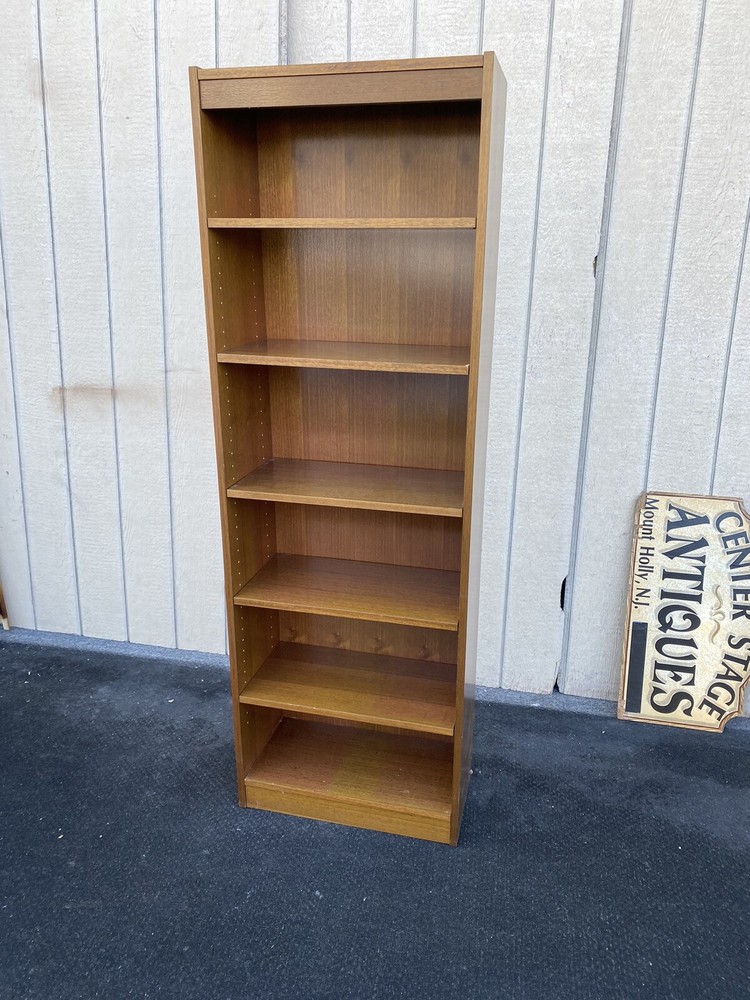 00001 Modern Bookcase Curio Cabinet