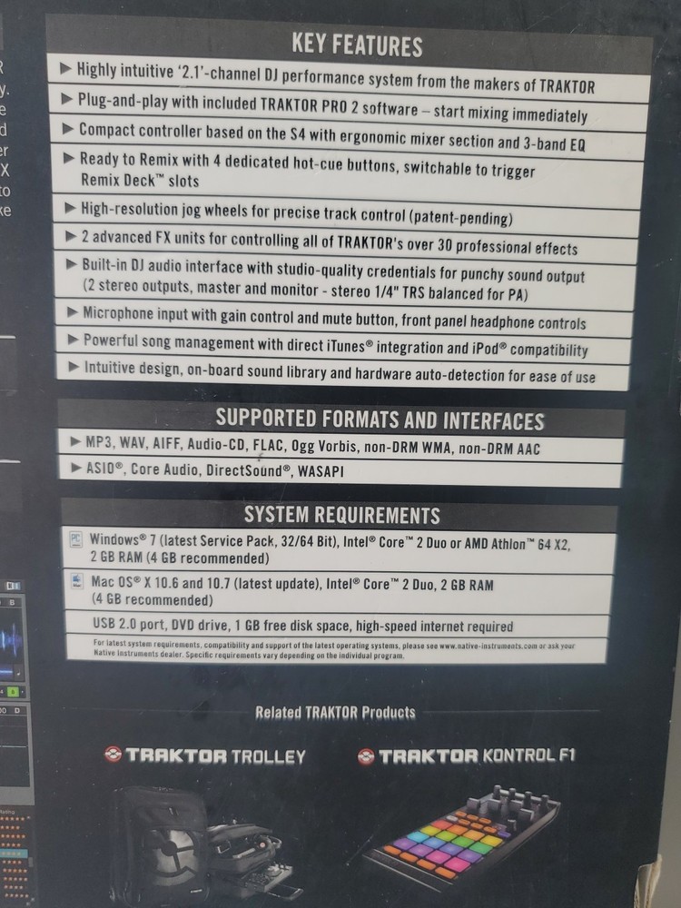 Native Instruments TRAKTOR KONTROL S2 DJ Controller