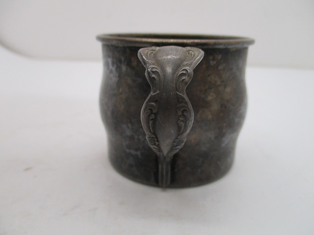 Vintage Oneida Silverplate Baby Cup with Spoon Handle