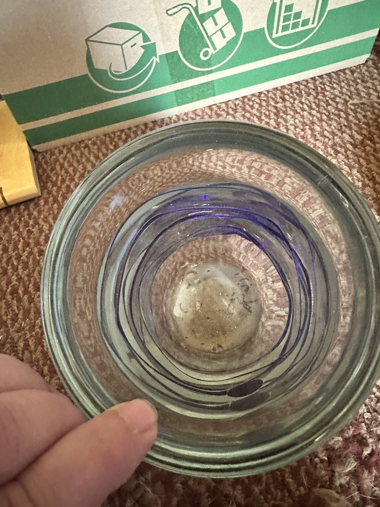murano style vase