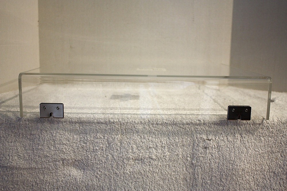 DENON DP-62L TURNTABLE - PLINTH DAMAGE