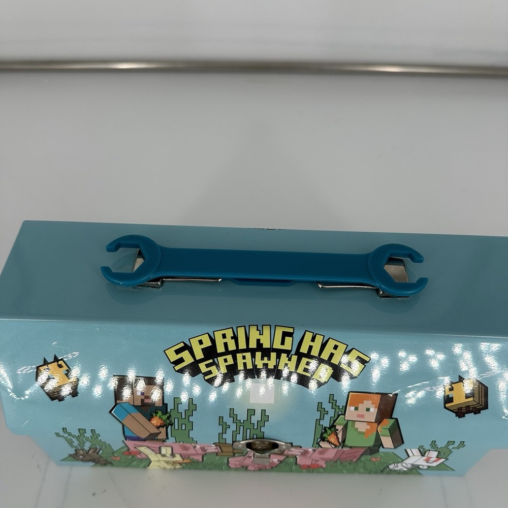 Minecraft Spring Has Spawned Tin Lunch Box Carry Case Metal Storage Kids