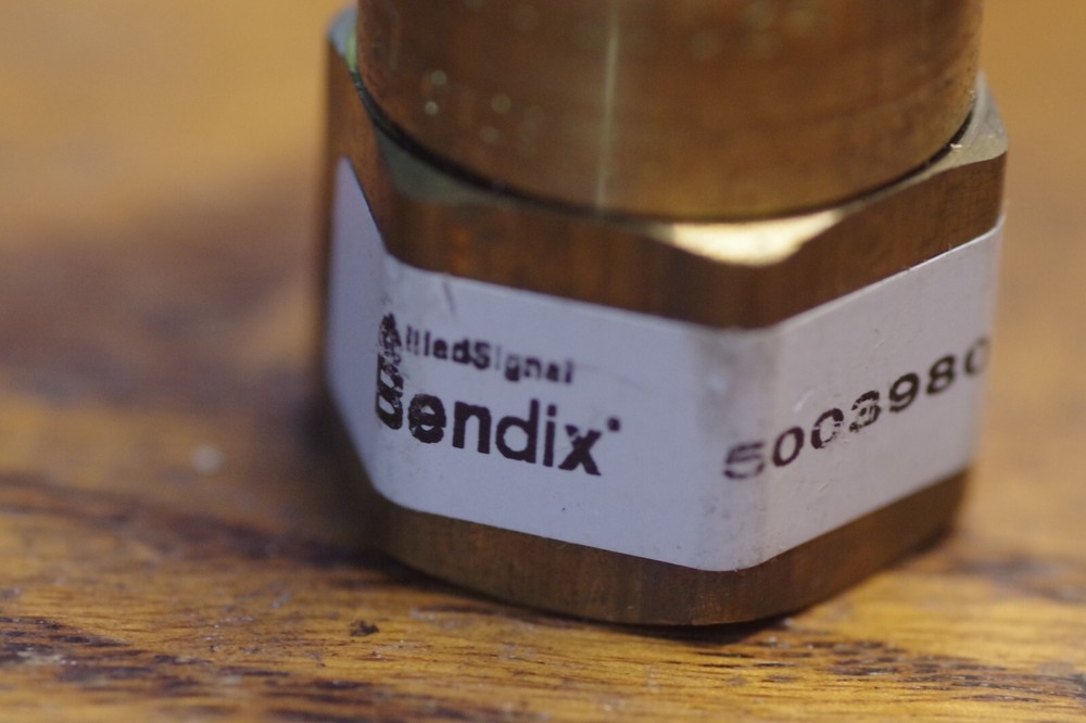 BENDIX 5003980 inline Brass check valve 1/2", NEW