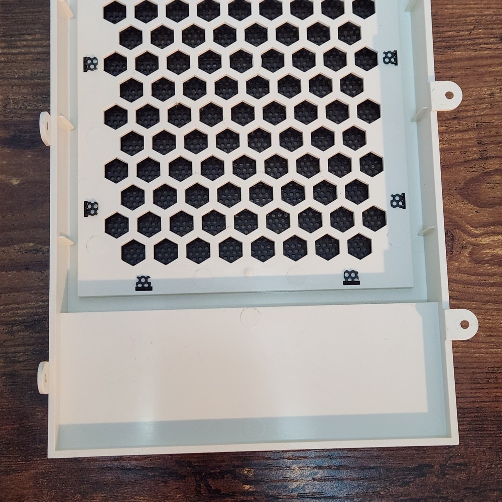 Thermaltake Level 10 GT Snow Edition Left Side Mesh Panel - READ