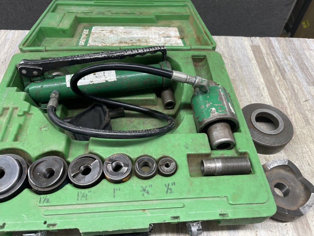 GREENLEE 7646 Slug Buster Knockout Punch Set