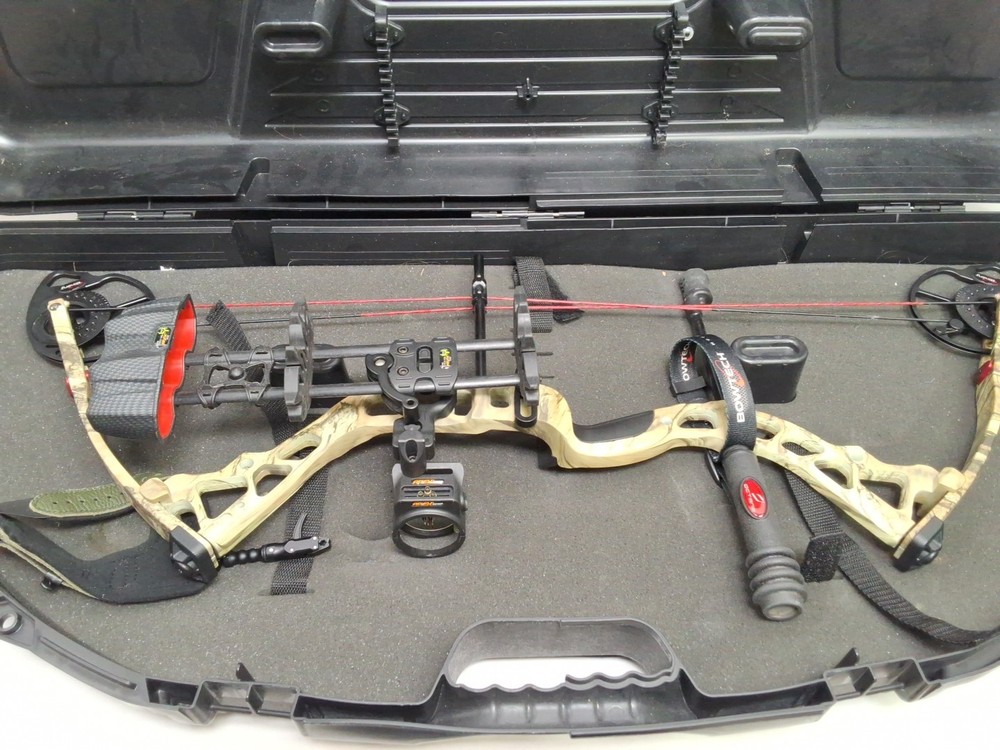 Bowtech Fuel Left Hand adjustable poundage compound bow- NEEDS STRUNG FRAME ONLY
