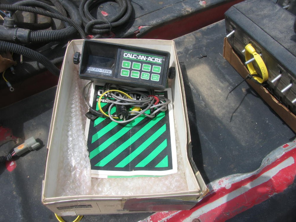 Micro-Trak  Sprayer Monitor Calc-An-Acre