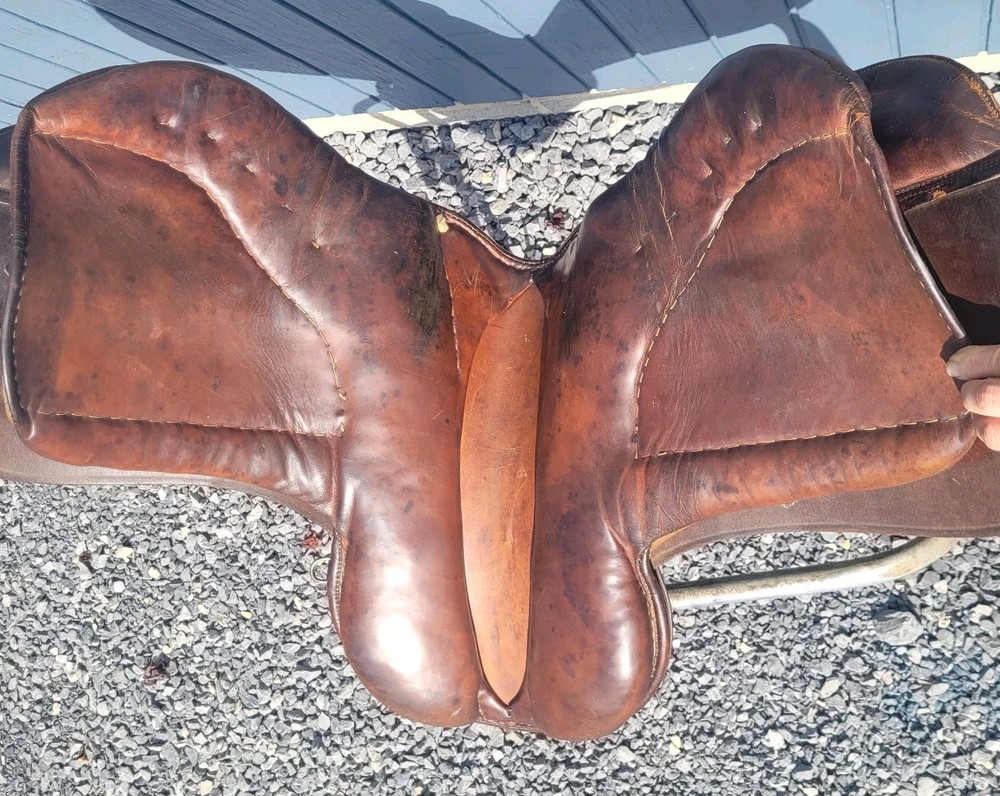 Stubben Siegfried 17.5" Saddle